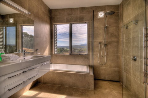 Halcyon - Accommodation Batemans Bay 3
