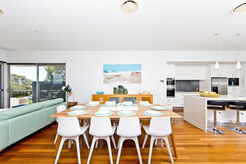 The Lookout - Accommodation Batemans Bay 7
