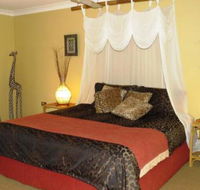 Gumtree on Gillies Bed  Breakfast