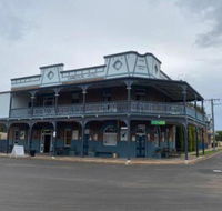 Commercial Hotel Curlewis - Accommodation Batemans Bay