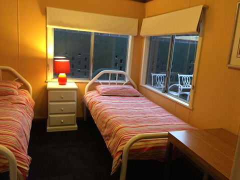 Gabbadah Beach House - Accommodation Batemans Bay 3