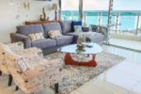ZEN By THE WATER Darwins Premier Family Retreat - Accommodation Batemans Bay 0