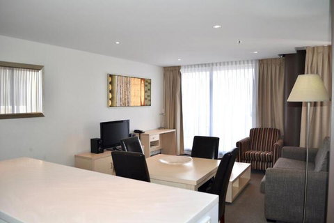 APTonNorthTCE - Accommodation Batemans Bay 3