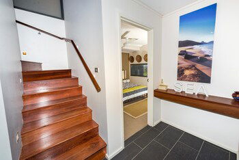One Mile Ridge 9 / 26 - Accommodation Batemans Bay 6