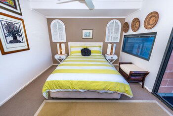 One Mile Ridge 9 / 26 - Accommodation Batemans Bay 4