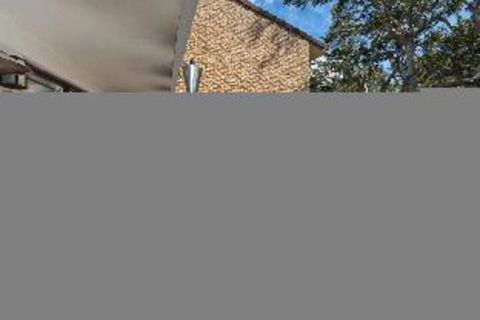 3 Bedroom Apartment Bay Parklands Unit 27 - Accommodation Batemans Bay 3