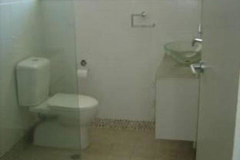 2 Bedroom Apartment Teramby Court Unit 15 - Accommodation Batemans Bay 1