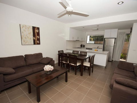 Woodville Beach Townhouse 6 - Accommodation Batemans Bay 5