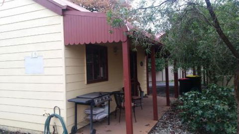 About Time Retreats Studio Three - Accommodation Batemans Bay 4