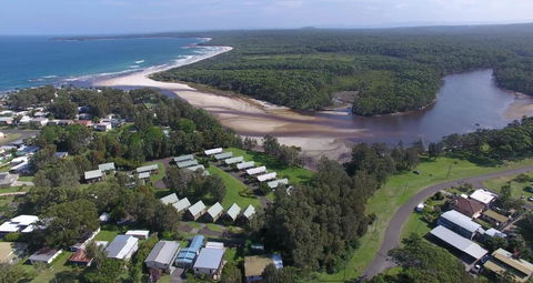Sea Shell Chalet At Berrara Chalet - Accommodation Batemans Bay 4