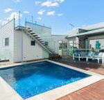 The Lookout Ultra Modern  Luxurious - Accommodation Batemans Bay