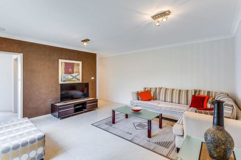 Hear The Waves At Anna Bay! - Accommodation Batemans Bay 6
