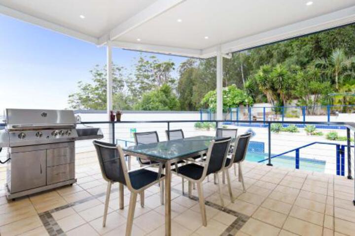 Corlette NSW Accommodation Batemans Bay