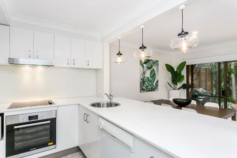 Calinda Sol 2 At Clarkes Beach - Accommodation Batemans Bay 5
