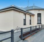 Luxury on the Esplanade - Accommodation Batemans Bay
