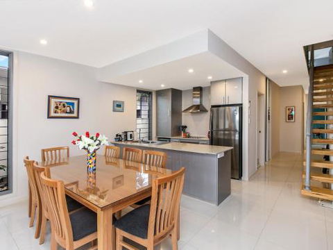SEA RENITY On KAMALA - Accommodation Batemans Bay 1