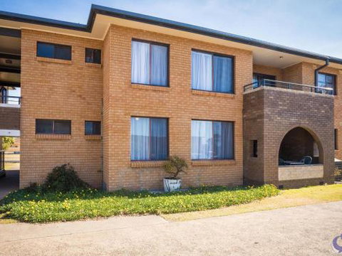 Apollo Unit 12 - Accommodation Batemans Bay 5