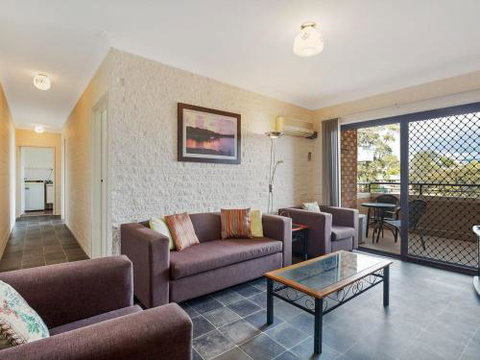 Apollo Unit 14 - Accommodation Batemans Bay 1