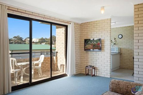 Apollo Unit 30 - Accommodation Batemans Bay 5