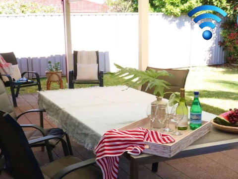 White Sands At Fingal Bay - Accommodation Batemans Bay 5
