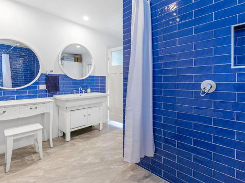 SANTORINI BEACH HOUSE SAFETY BEACH - Accommodation Batemans Bay 5
