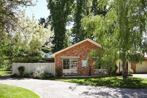 Elms On Delany - Accommodation Batemans Bay 4