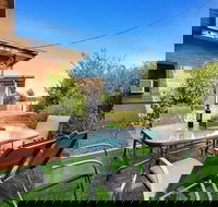 The Gazebo Place - Spacious 4 Bedroom near Murray River - Accommodation Batemans Bay
