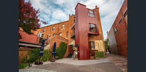 Grand & Central On George Unique Opulent - Accommodation Batemans Bay 3