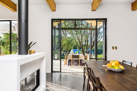 Your Luxury Escape - Fairway - Accommodation Batemans Bay 6