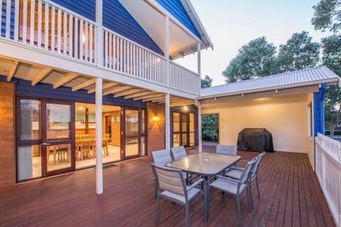 Ultramarine - Accommodation Batemans Bay 5