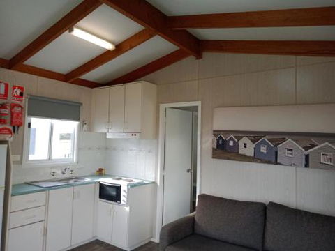 Lang Lang Caravan Park - Accommodation Batemans Bay 5
