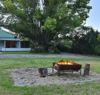 Tabitha Hill Cottage - Accommodation Batemans Bay