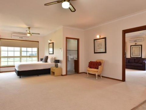 Wine Country Homestead 1br Studio - Accommodation Batemans Bay 0