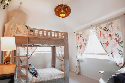 Barellen Beach House - Accommodation Batemans Bay 1