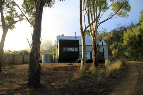 Big.Shed.House - Accommodation Batemans Bay 5