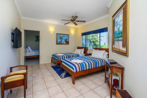 Cloud 9 Cliff Top Eagle Heights - Accommodation Batemans Bay 6