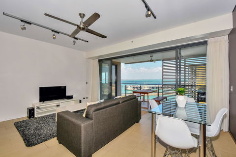 Darwin Waterfront Short Stay Apartments - Accommodation Batemans Bay 3
