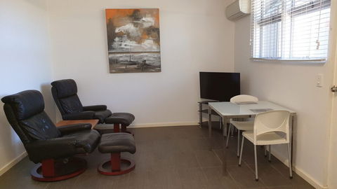 Getaway Villas Unit 38 4 - Accommodation Batemans Bay 6