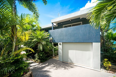 Baybliss Luxury 1 Bedroom Apt - Accommodation Batemans Bay 0