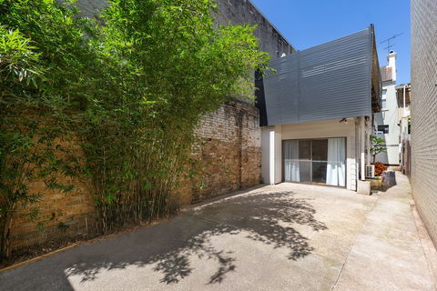Ultimo 1 Bed. Furnished House W Parking - Accommodation Batemans Bay 2
