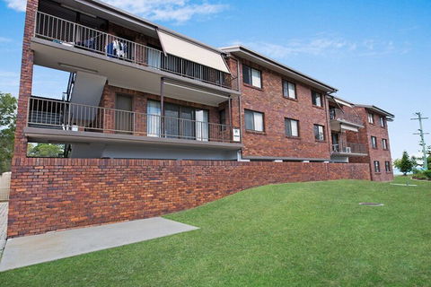 WaterviewsPool Wifi Its All Here ! Welsby Pde Bongaree - Accommodation Batemans Bay 4