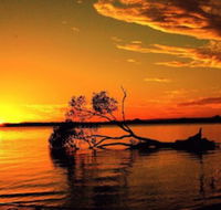 WaterviewsPool Wifi its all here  Welsby Pde Bongaree - Accommodation Batemans Bay