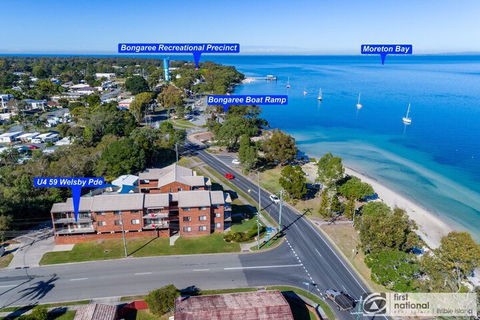 WaterviewsPool Wifi Its All Here ! Welsby Pde Bongaree - Accommodation Batemans Bay 2