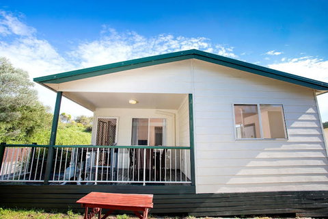 Active Holidays One Mile Beach - Accommodation Batemans Bay 0