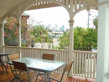 Minto Hostel - Accommodation Batemans Bay 1