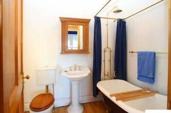 Minto Hostel - Accommodation Batemans Bay 5