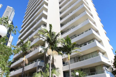 Waterways Luxury Apartments - Accommodation Batemans Bay 2