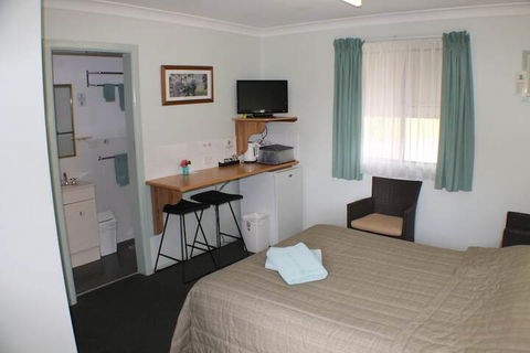 Lake Forbes Motel - Accommodation Batemans Bay 5