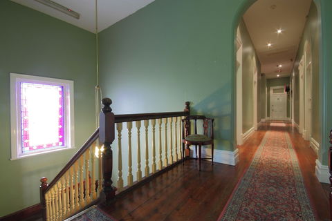 Anchorage Seafront Hotel - Accommodation Batemans Bay 2
