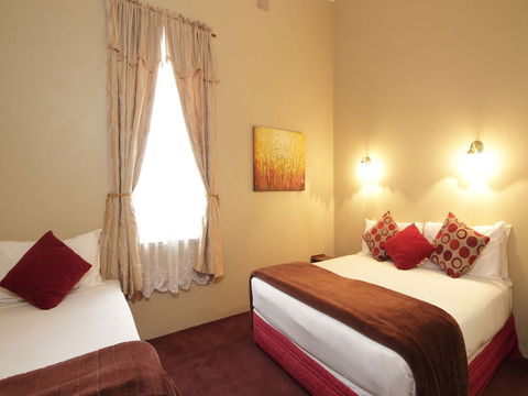 Anchorage Seafront Hotel - Accommodation Batemans Bay 3